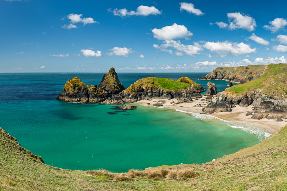 GB-CORNWALL-KYNANCE-COVE-4894-PANO.jpg
