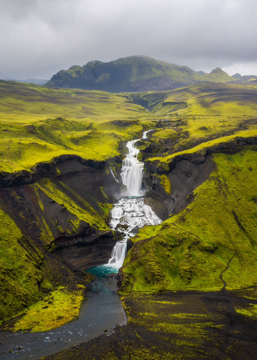 MAB-20250802-ICELAND-HIGHLANDS-OFAERUFOSS-WATERFALL-7680.jpg