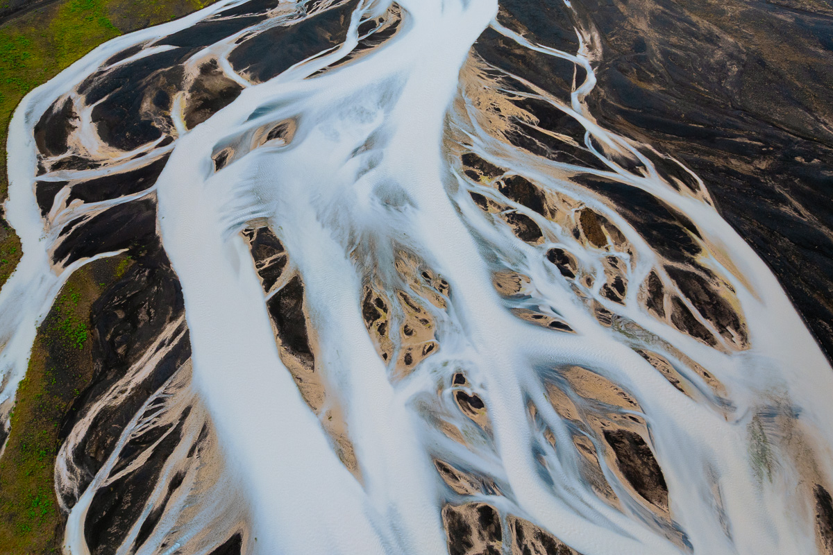 MAB-DJI-20250729-ICELAND-HIGHLANDS-GLACIAL-RIVER-AERIAL-0017.jpg