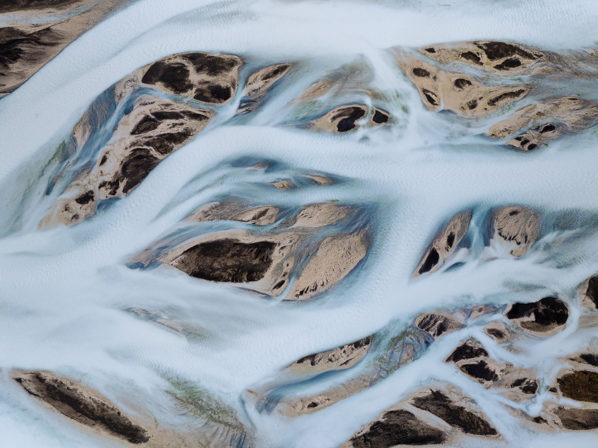 MAB-DJI-20250729-ICELAND-HIGHLANDS-GLACIAL-RIVER-AERIAL-0025.jpg