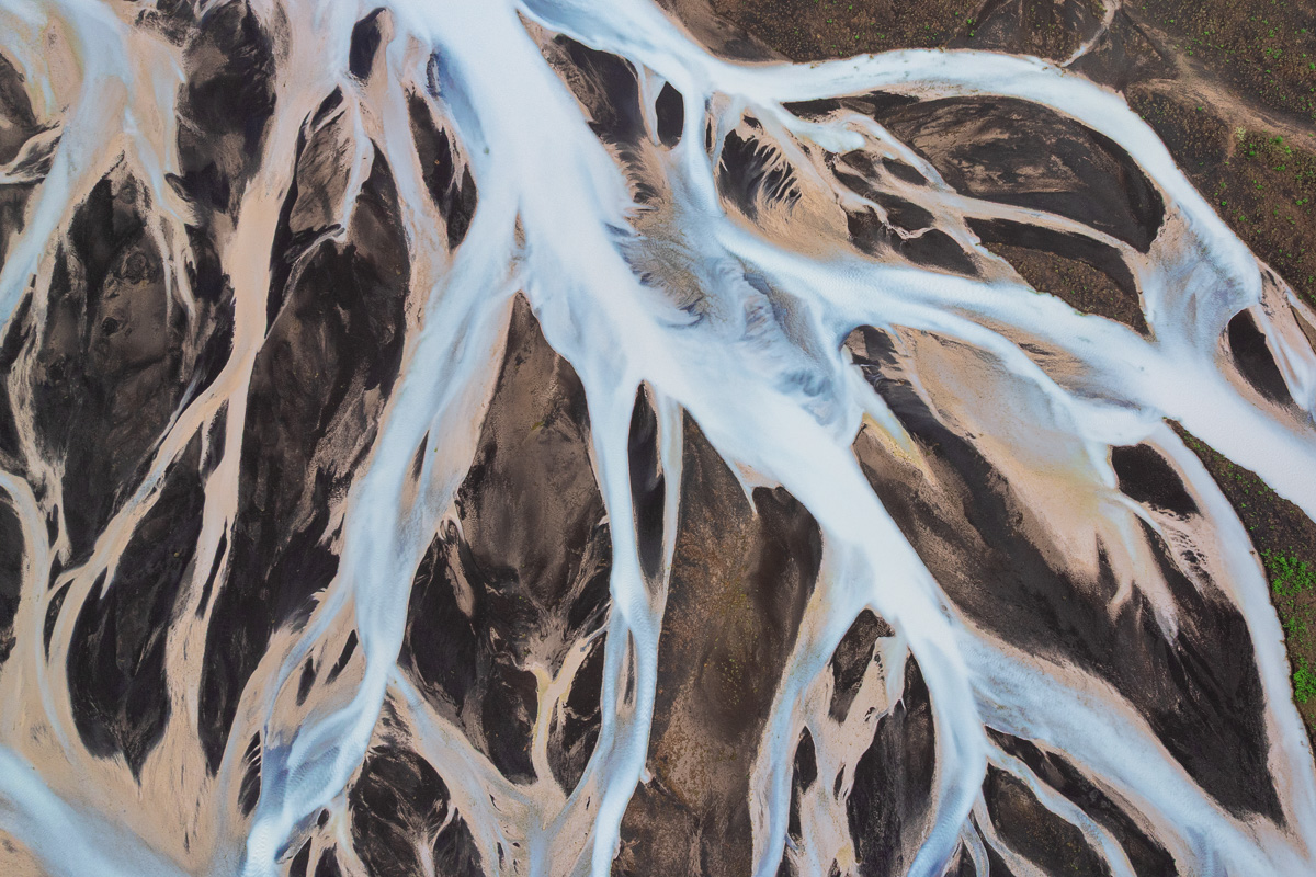 MAB-DJI-20250729-ICELAND-HIGHLANDS-GLACIAL-RIVER-AERIAL-0031.jpg