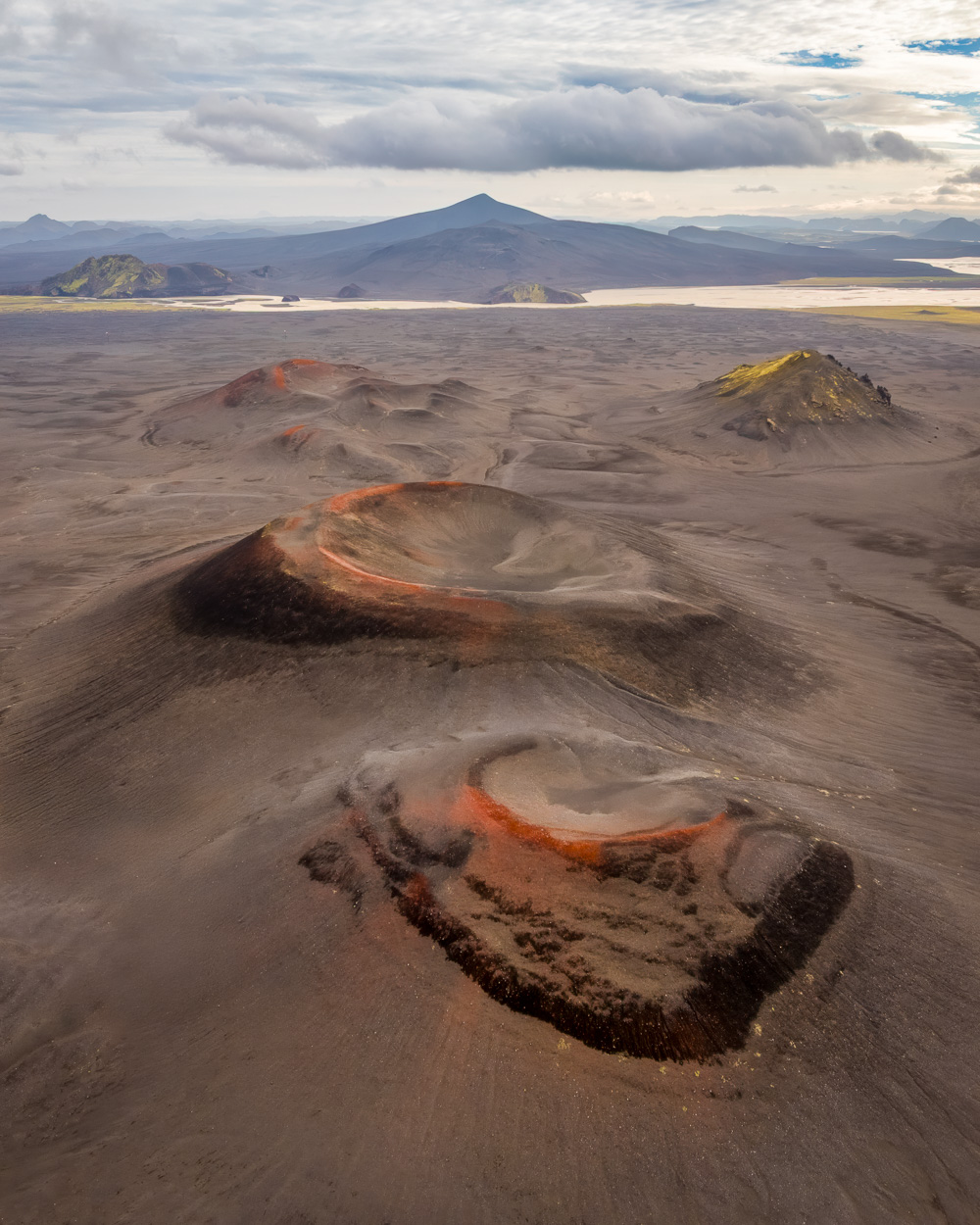 MAB-DJI-20250801-ICELAND-HIGHLANDS-VOLCANIC-CRATERS-0030.jpg