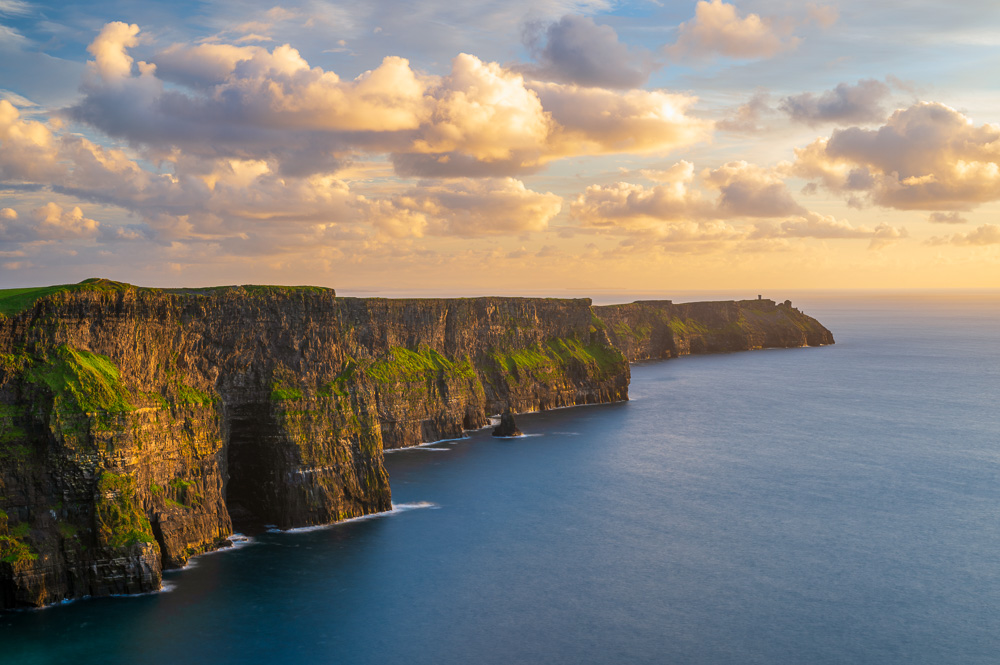 MAB-20250921-IRELAND-CLARE-CLIFFS-OF-MOHER-SUNSET-8460.jpg