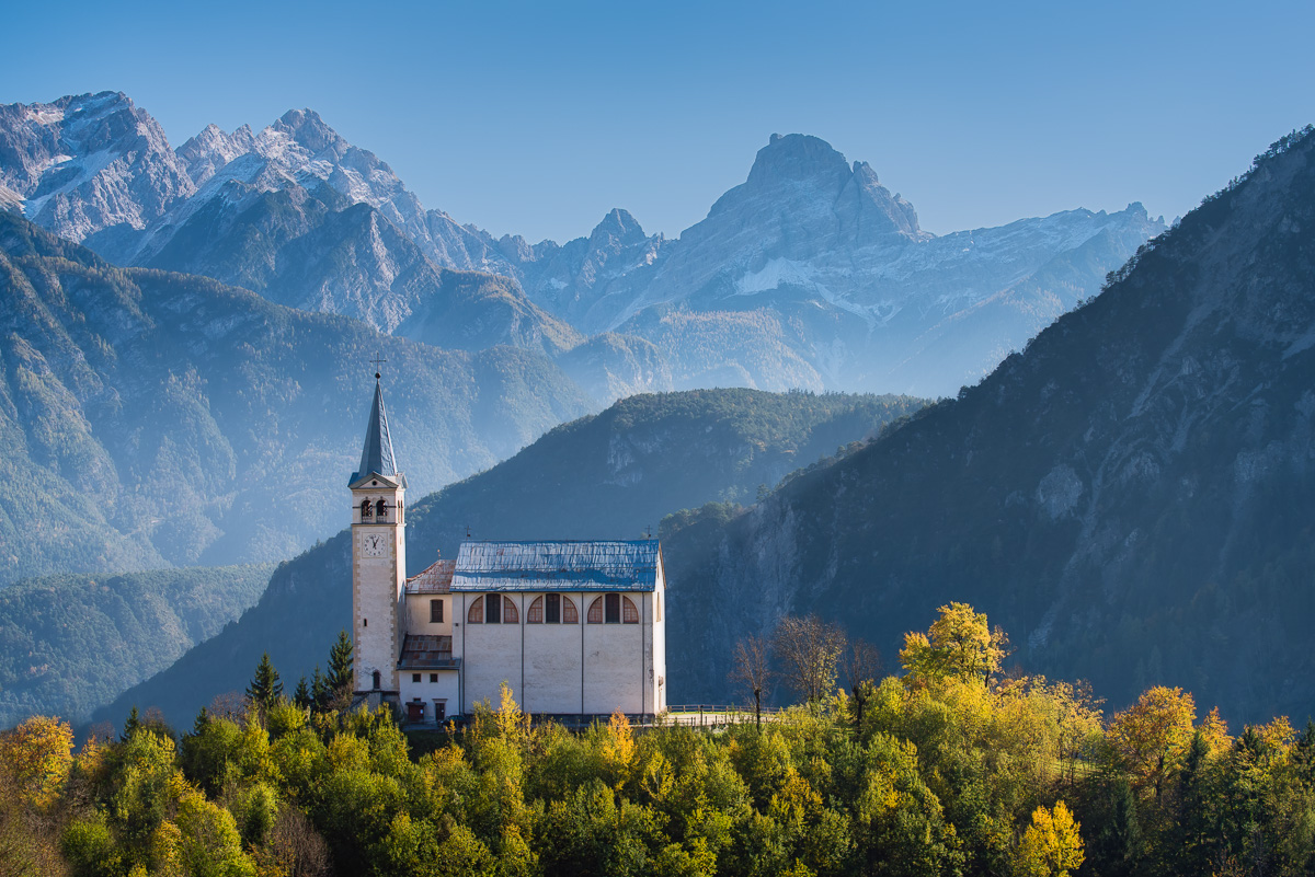 MAB_20141027_ITALY_DOLOMITES_VILLA_DI_CADORE_CHURCH_8102623.jpg