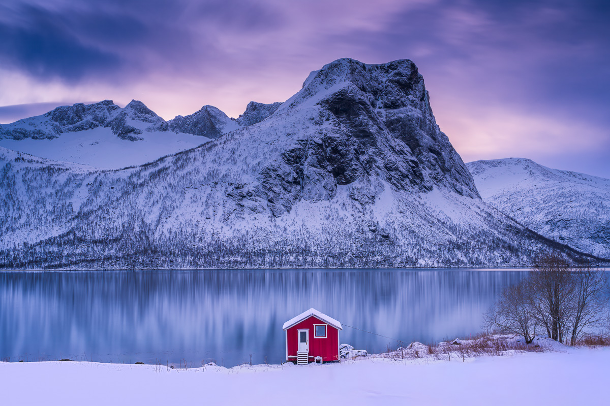 MAB-20200124-NORWAY-SENJA-WINTER-MOUNTAIN-SHACK-77935.jpg