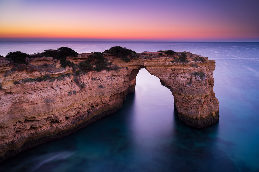 MAB-20190108-PORTUGAL-ALBANDEIRA-ARCH-SUNRISE-71184.jpg