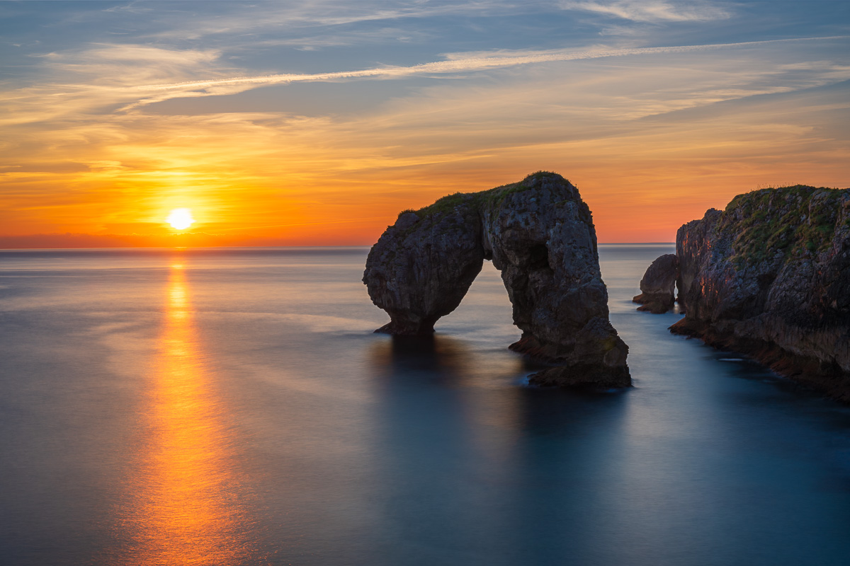 MAB-20250524-ES-ASTURIAS-CASTRO-DE-LAS-GAVIOTAS-SUNRISE-6740.jpg