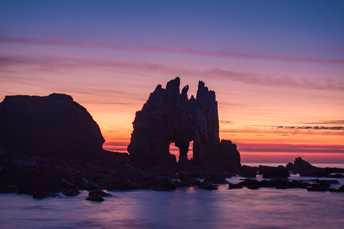 MAB-DJI-20250524-ES-ASTURIAS-SAURONS-MASK-SUNSET-0462.jpg