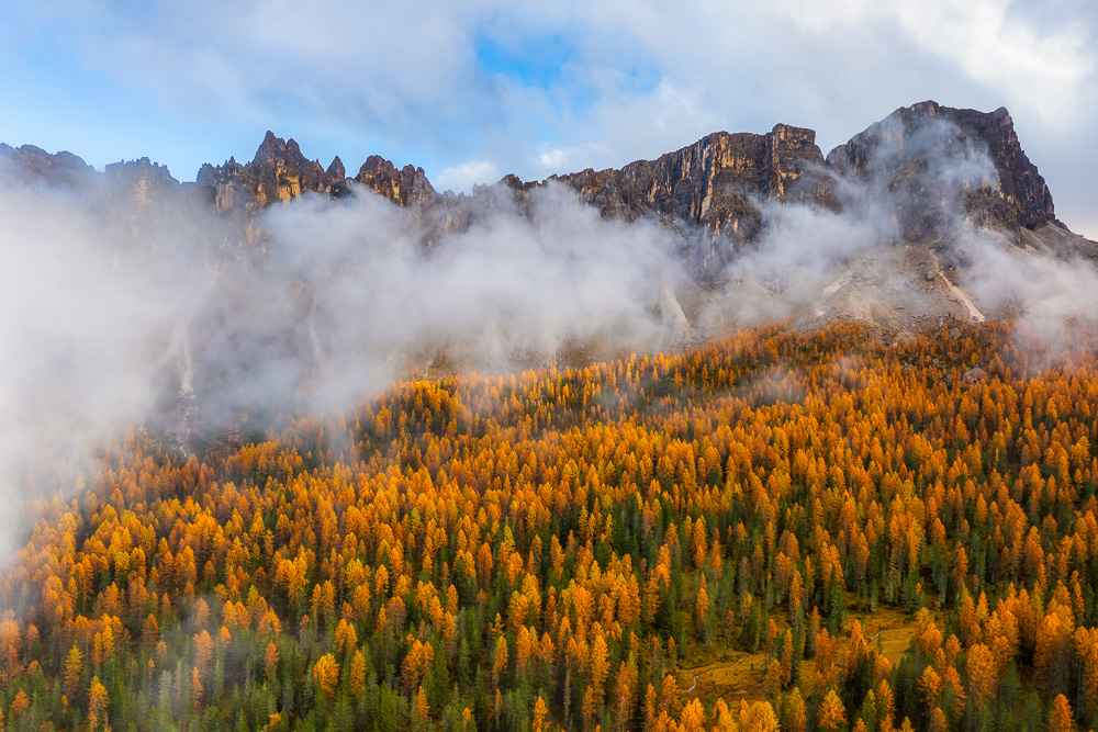 MAB-DJI-20241018-ITALY-DOLOMITES-GIAU-PASS-MOUNTAIN-0001.jpg