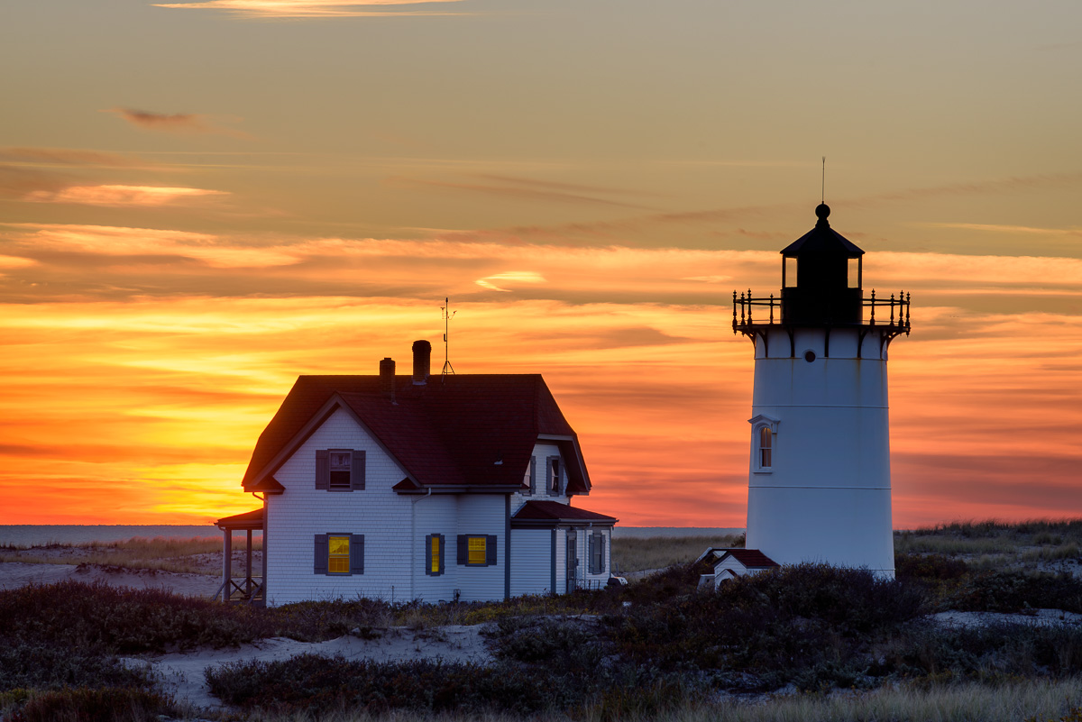 MAB-20161101-MA-RACE-POINT-LIGHT-SUNSET-8104656.jpg