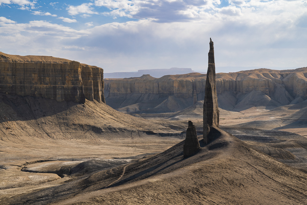 MAB-20260514-UT-BADLANDS-LONG-DONG-SILVER-SPIRE-083727.jpg