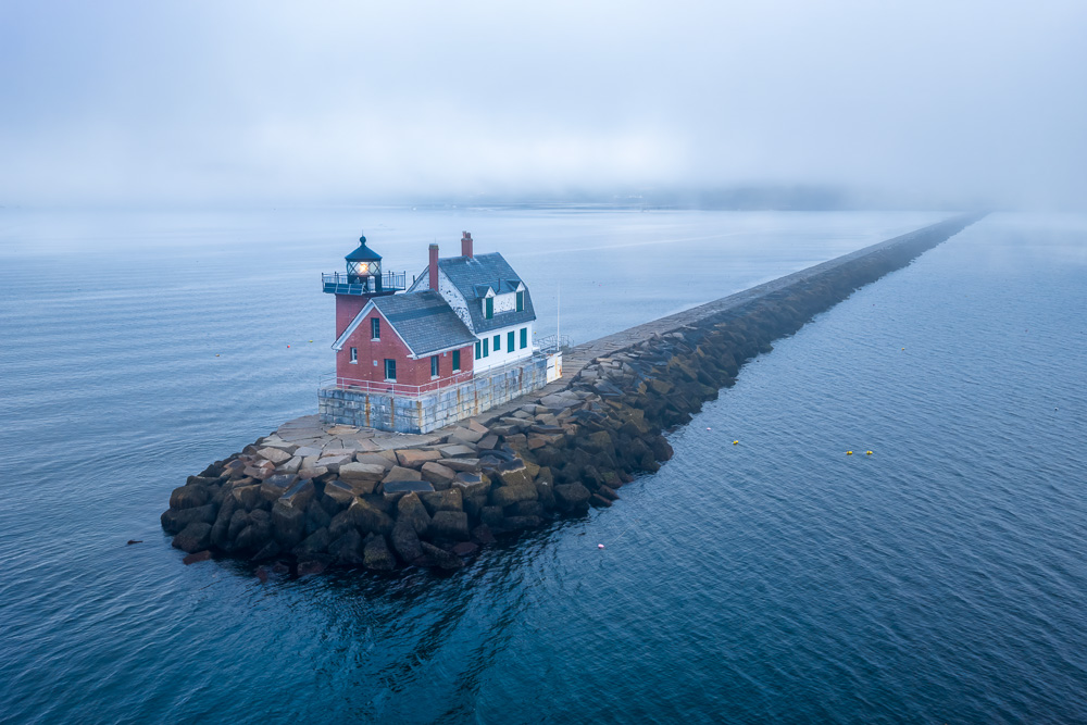 MAB-DJI-20250911-ME-ROCKLAND-BREAKWATER-LIGHT-SUNRISE-FOG-0385x.jpg