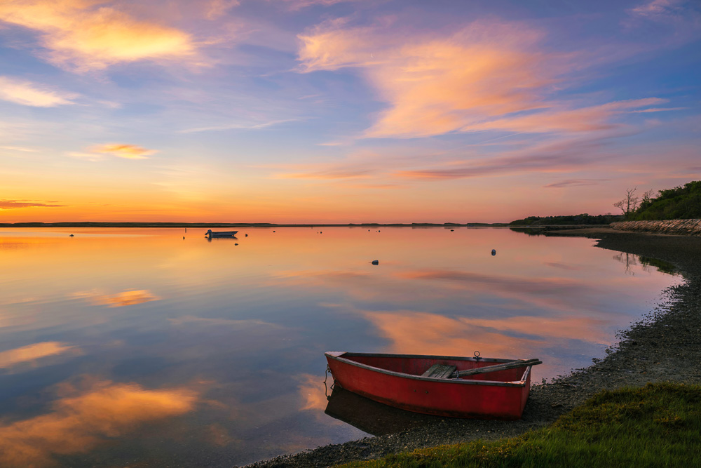 MAB-20220526-MA-RED-BOAT-BEACH-SUNRISE-23991.jpg