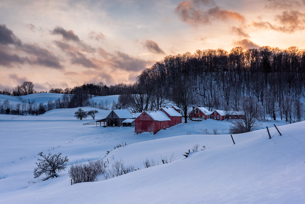 MAB-20170216-VT-JENNE-FARM-WINTER-SUNSET-8106044-2.jpg