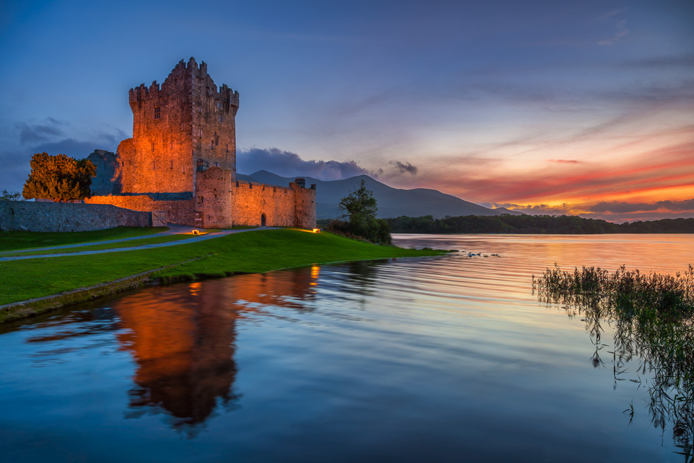 MAB-20250917-IRELAND-KILLARNEY-ROSS-CASTLE-DUSK-8188.jpg
