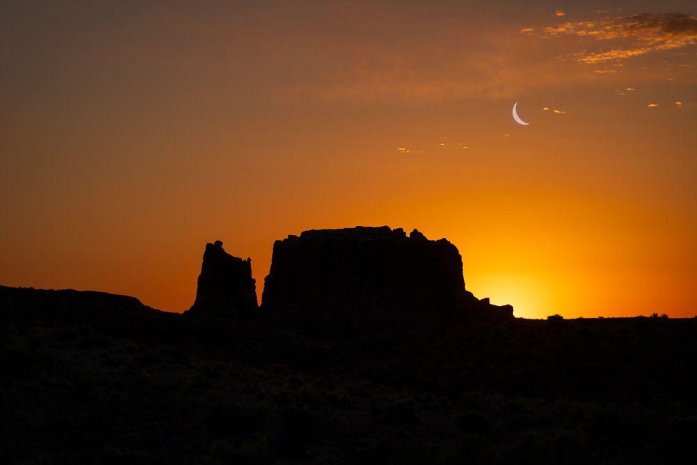MAB-20260513-UT-GOBLIN-VALLEY-MOLLYS-CASTLE-SUNRISE-083594.jpg