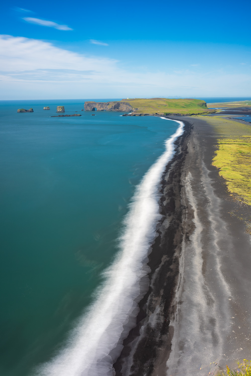 MAB-20260726-ICELAND-VIK-REYNISFJARA-BLACK-SAND-BEACH-5958.jpg
