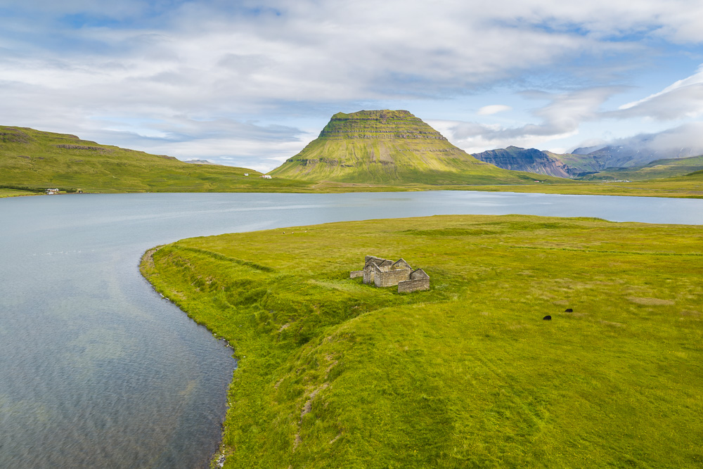 MAB-DJI-20260718-ICELAND-SNAEFELLSNES-KIRKJUFELL-MOUNTAIN-FARM-RUINS-0031.jpg