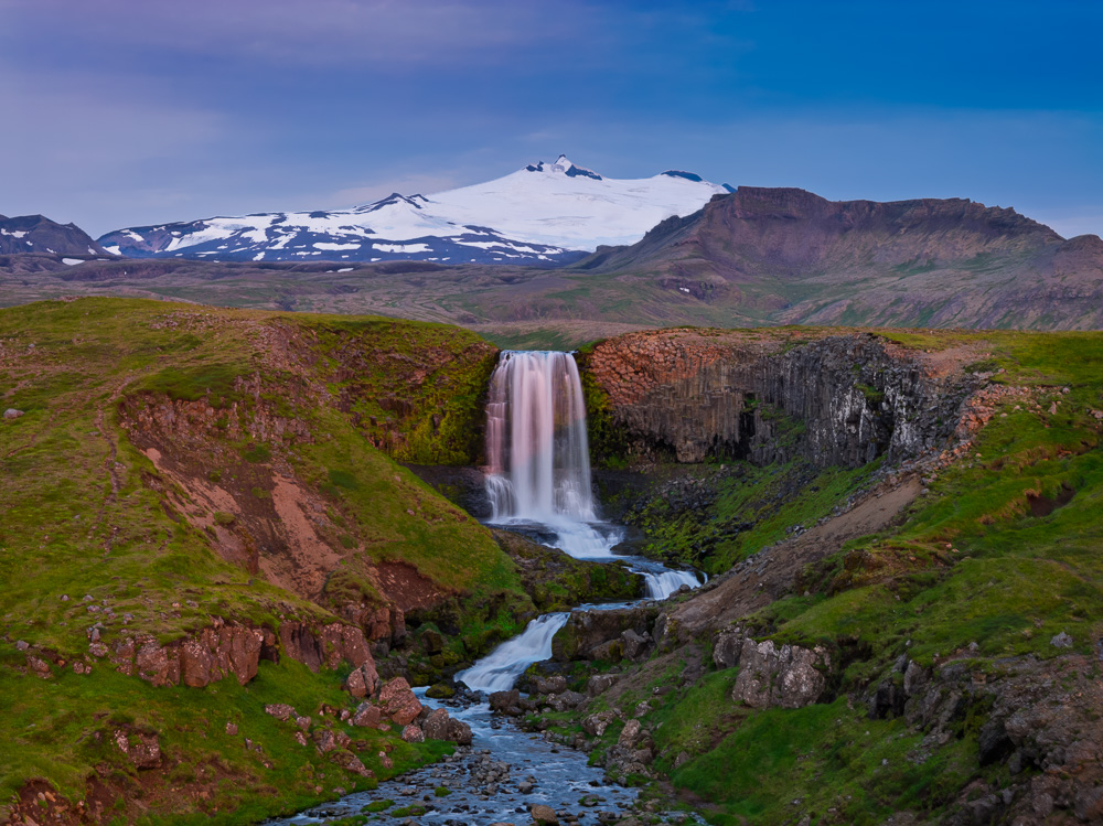 MAB-DJI-20260718-ICELAND-SNAEFELLSNES-SVOOUFOSS-WATERFALL-SUNSET-0080-2X.jpg
