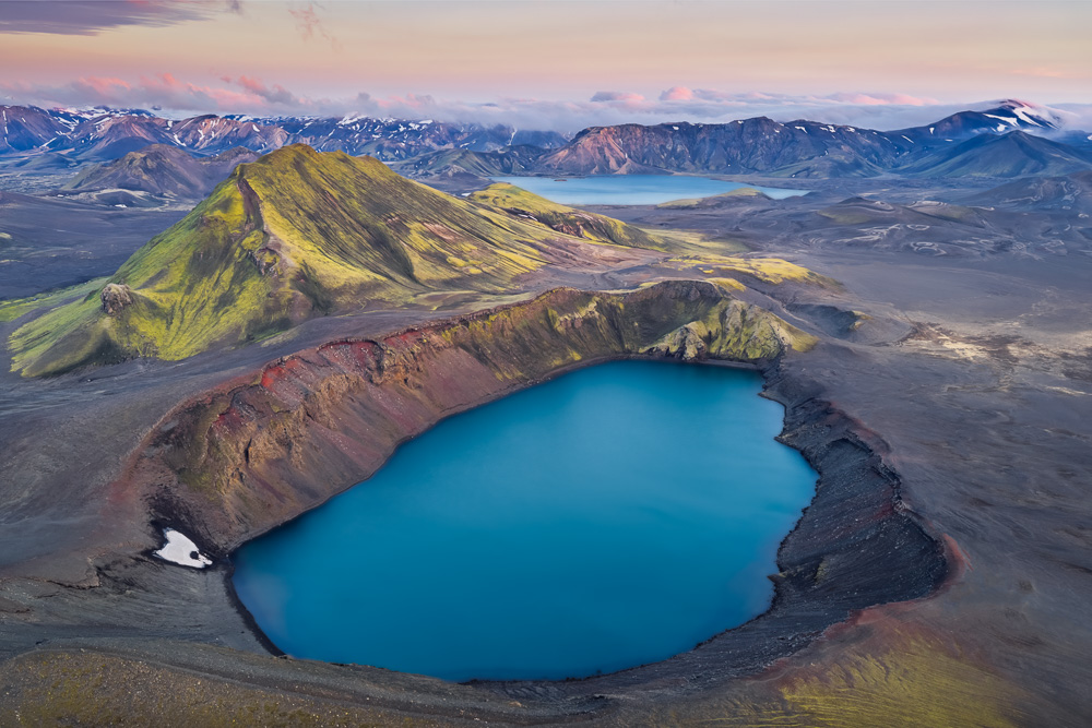 MAB-DJI-20260720-ICELAND-HIGHLANDS-HNAUSAPOLLUR-BLAHYLUR-CRATER-LAKE-SUNSET-0087.jpg