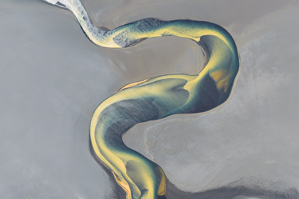 MAB-DJI-20260726-ICELAND-RIVER-PATTERNS-0016.jpg