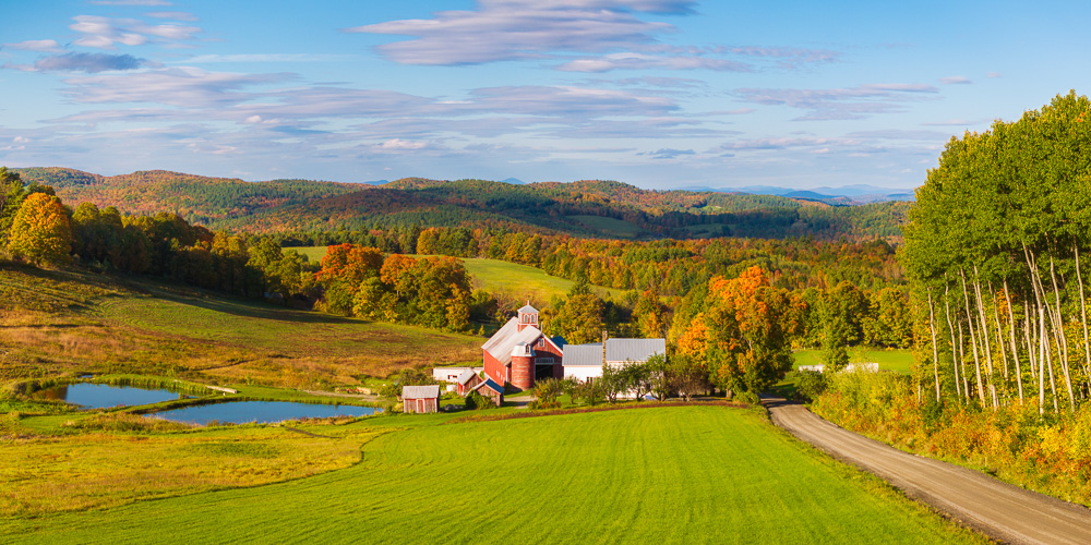 MAB-DJI-20241002-VT-BARNET-BOGIE-MOUNTAIN-FARM-AUTUM-0045.jpg