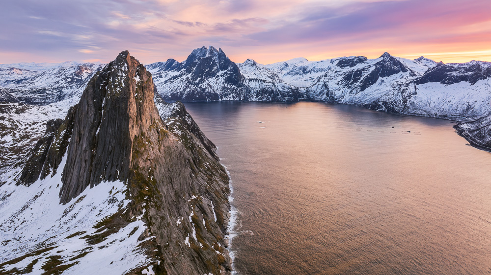 MAB-DJI-20250208-NORWAY-SENJA-SEGLA-FJORD-WINTER-0083.jpg
