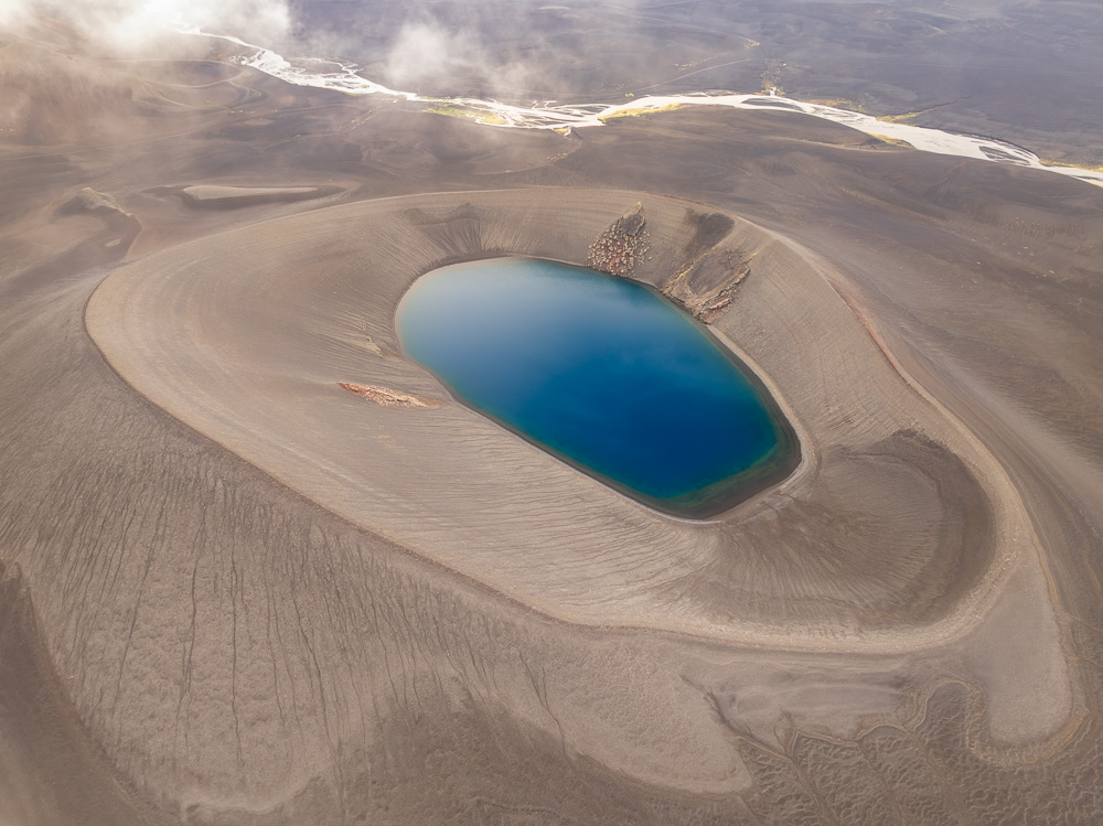 MAB-DJI-20250731-ICELAND-HIGHLANDS-BLUE-LAKE-CRATER-0014.jpg