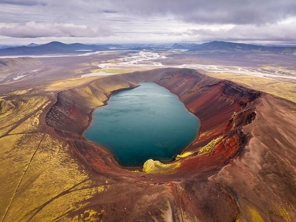 MAB-DJI-20250801-ICELAND-LJOTIPOLLUR-CRATER-LAKE-0045.jpg