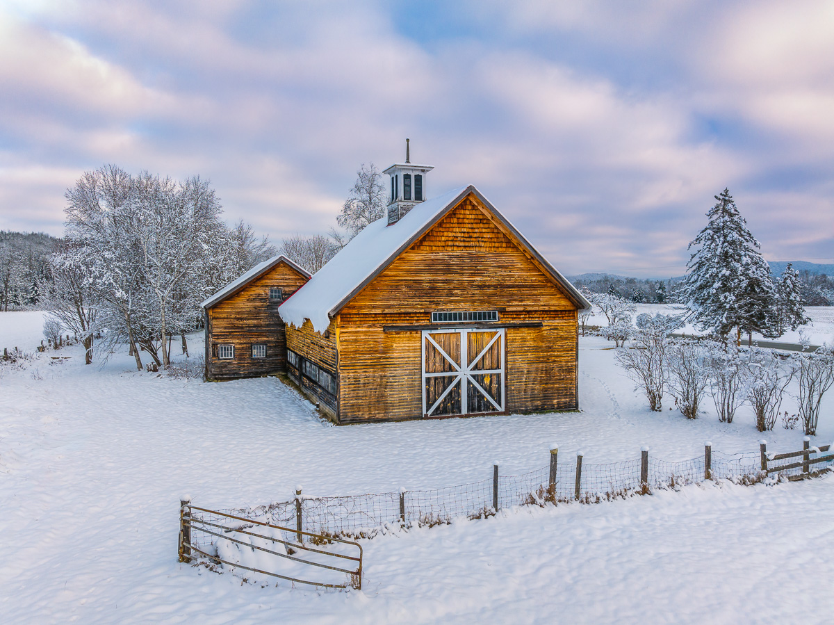 MAB-DJI-20231207-VT-GUILDHALL-BARN-WINTER-SNOW-0026.jpg