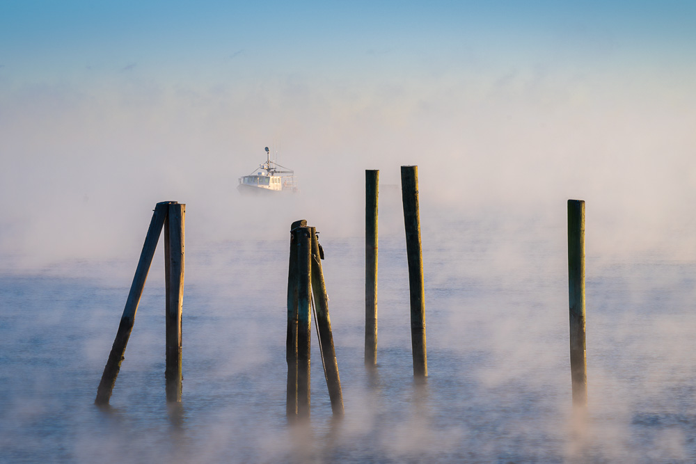 MAB-20250122-ME-ROCKLAND-HARBOR-SEA-SMOKE-5335.jpg
