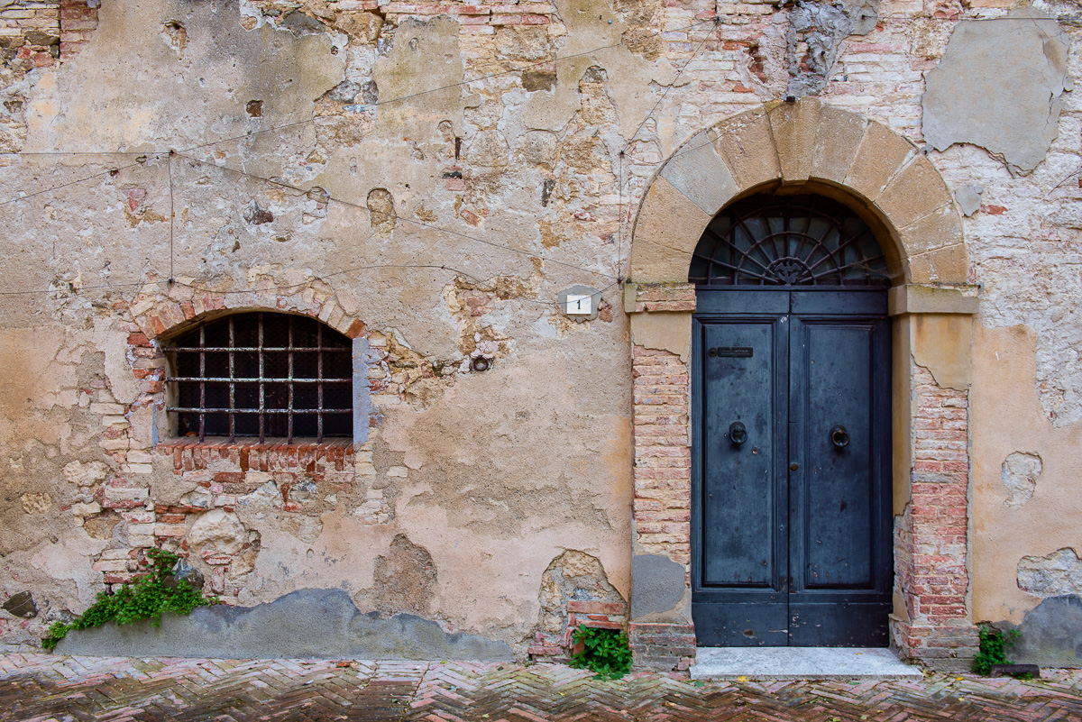 MAB-20160518-ITALY-TUSCANY-MONTICCHIELLO-8109268.jpg