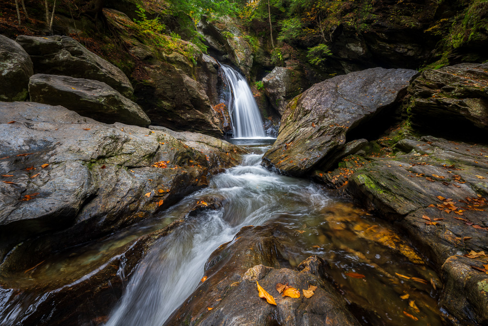 MAB-20231006-VT-STOWE-BINGHAM-FALLS-AUTUMN-082804.jpg