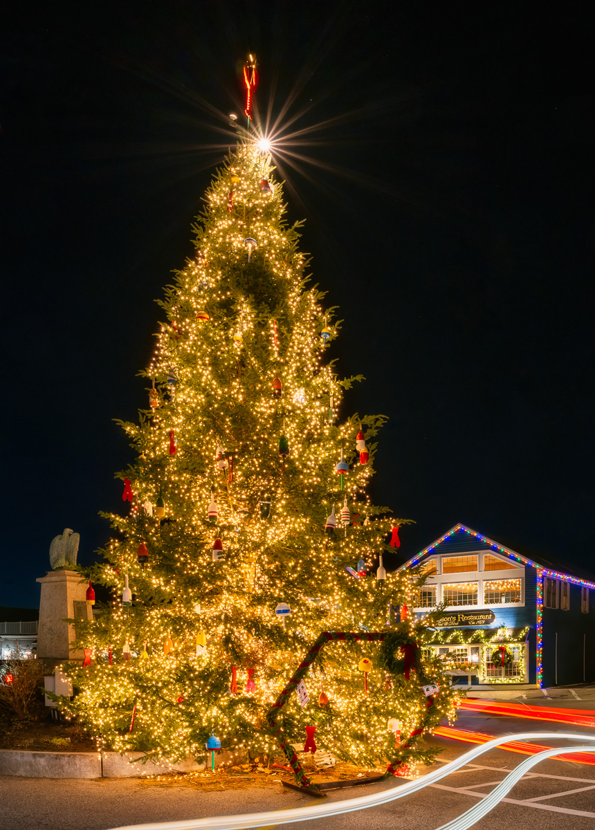 MAB-20211214-ME-KENNEBUNKPORT-CHRISTMAS-LIGHTS-26869.jpg