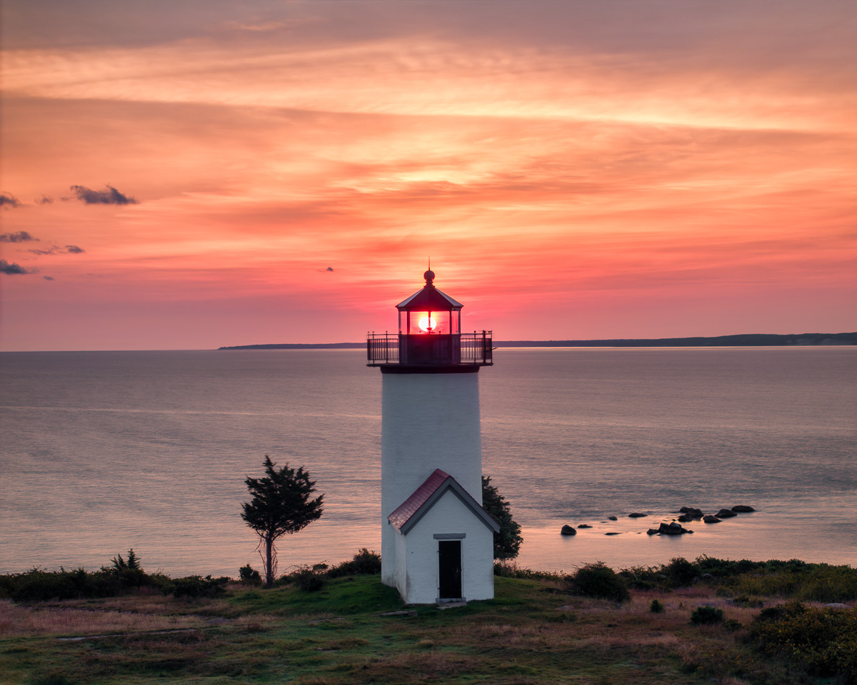 MAB-DJI-20230922-MA-TARPAULIN-COVE-LIGHTHOUSE-SUNRISE-0013.jpg