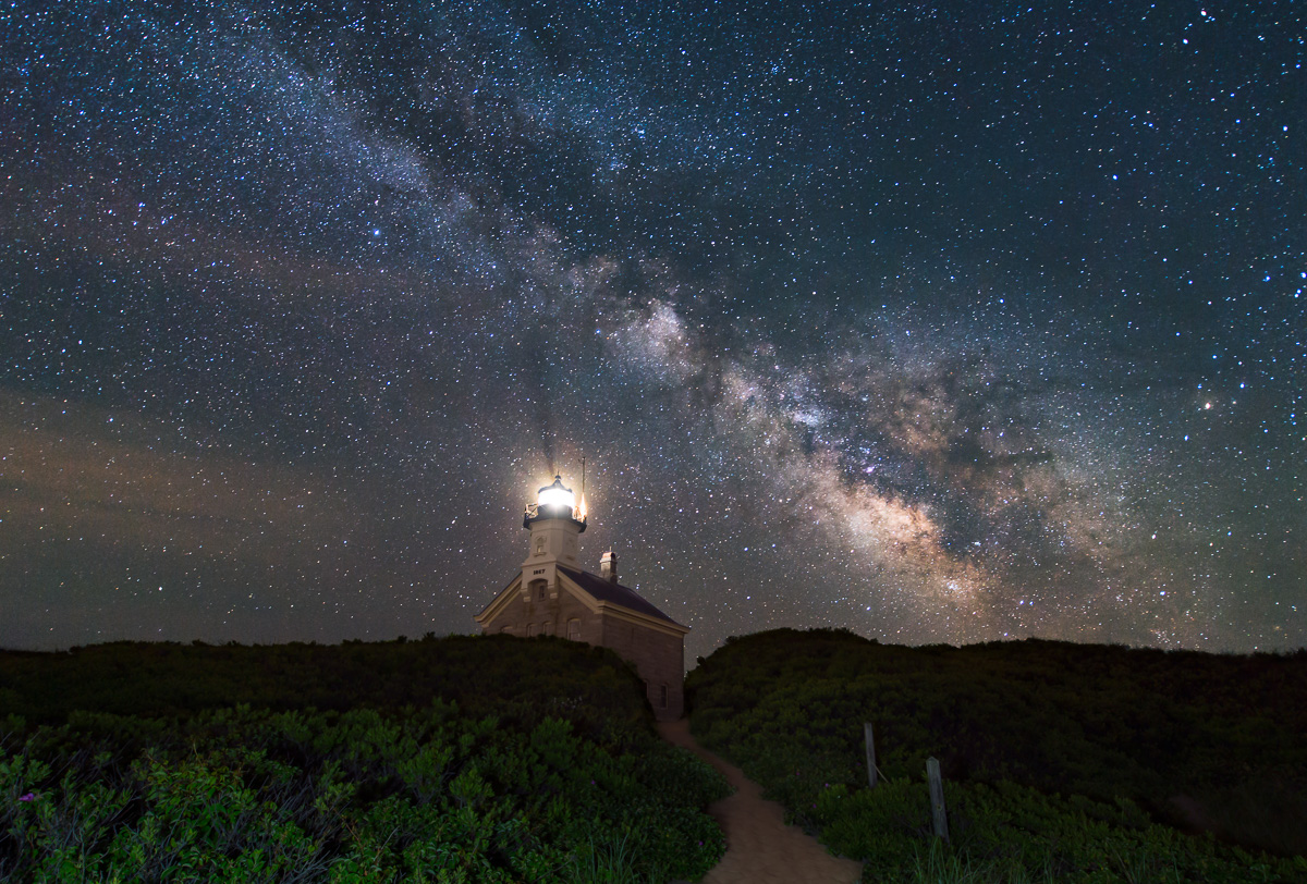 MAB_20140623_RI_BLOCK_ISLAND_NORTH_LIGHT_STARS_0845.jpg