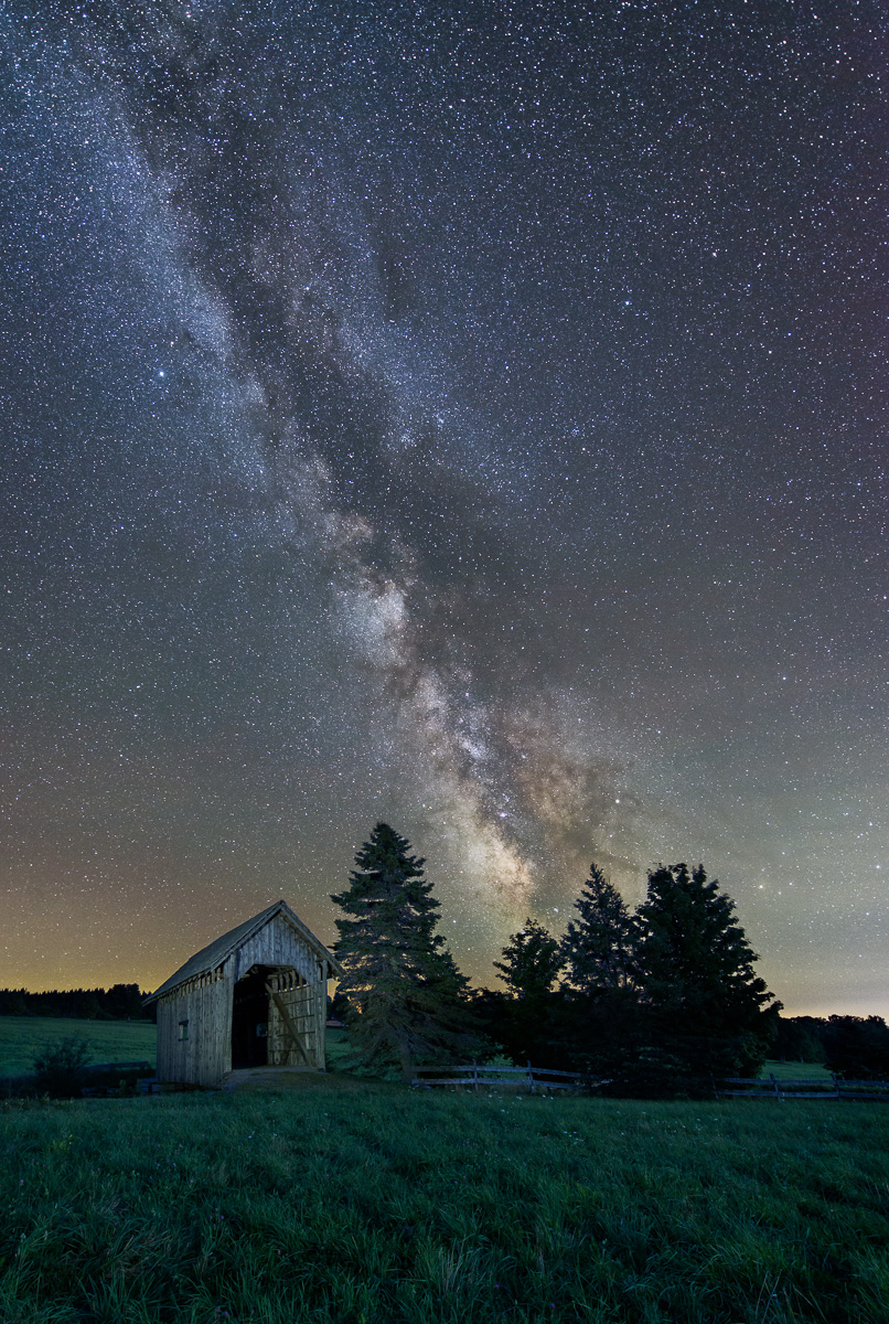 MAB-20170816-VT-CABOT-FOSTER-BRIDGE-MILKY-WAY-7505543.jpg