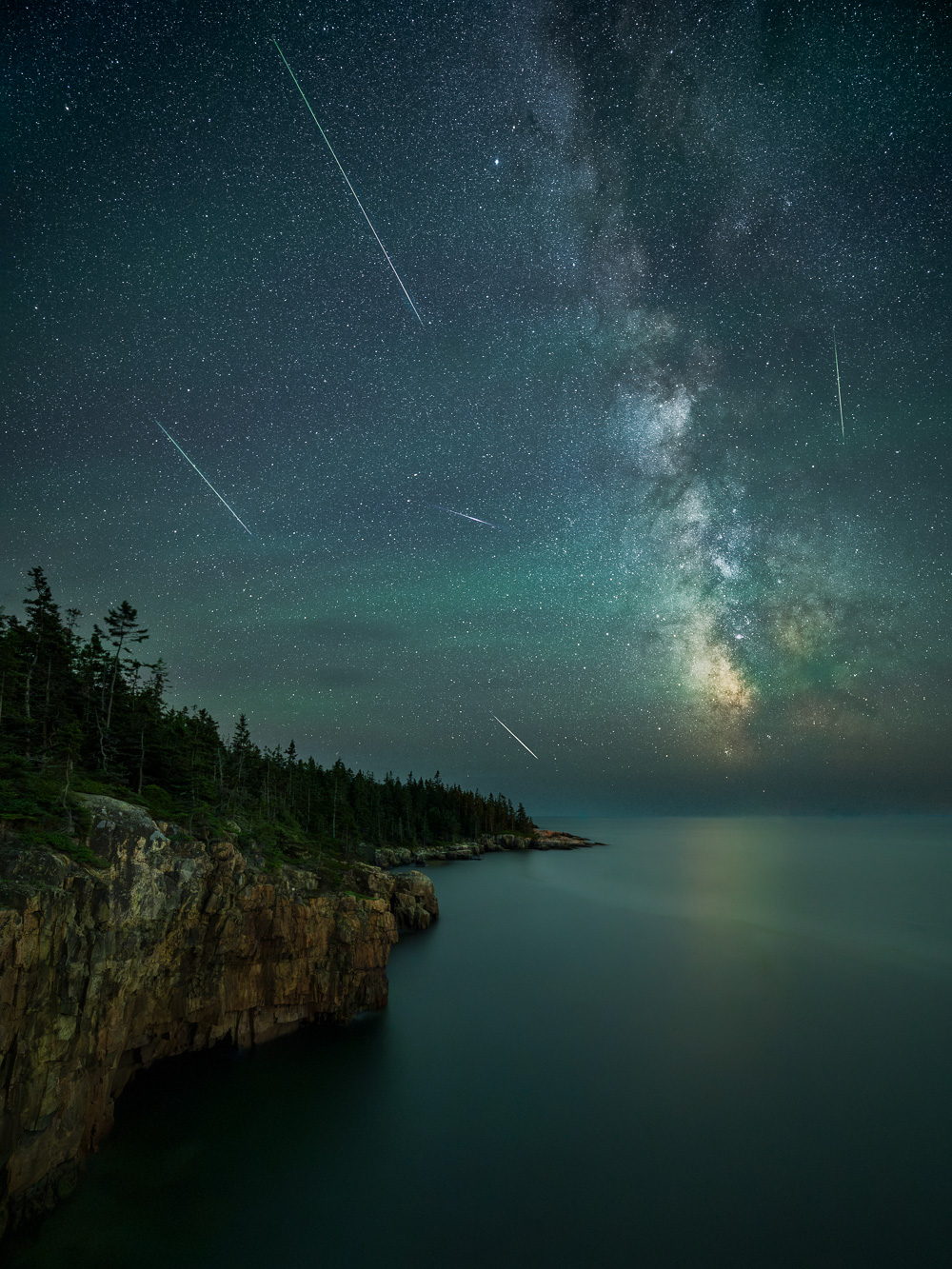 MAB-20260811-ME-SCHOODIC-PENINSULA-MILKY-WAY-METEORS-6096.jpg
