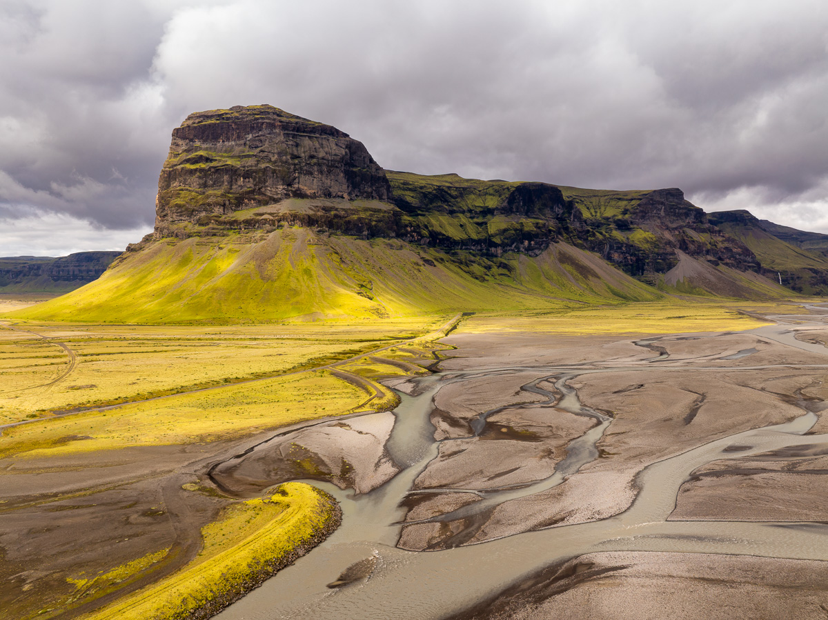 MAB-DJI-20250803-ICELAND-LOMAGNUPUR-ROCK-0050.jpg